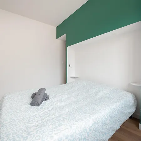 T3 Spacieux Et Moderne - Climatisation, Parking & Terrasse *